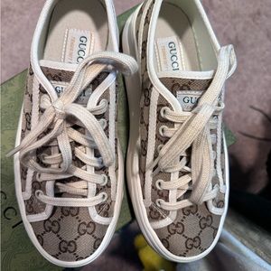 Gucci NIB GG sneakers/tennis shoes (platforms)